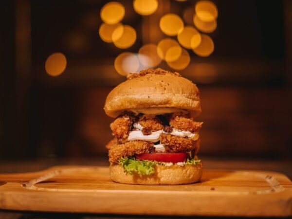 Crispy zinger chicken burger
